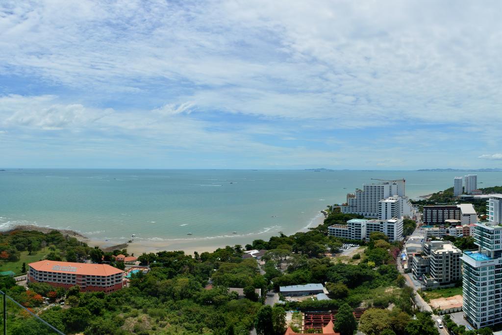 Peak Towers Condominium Pattaya Exterior foto